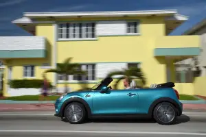 MINI Cooper Cabrio MY 2016 - 48