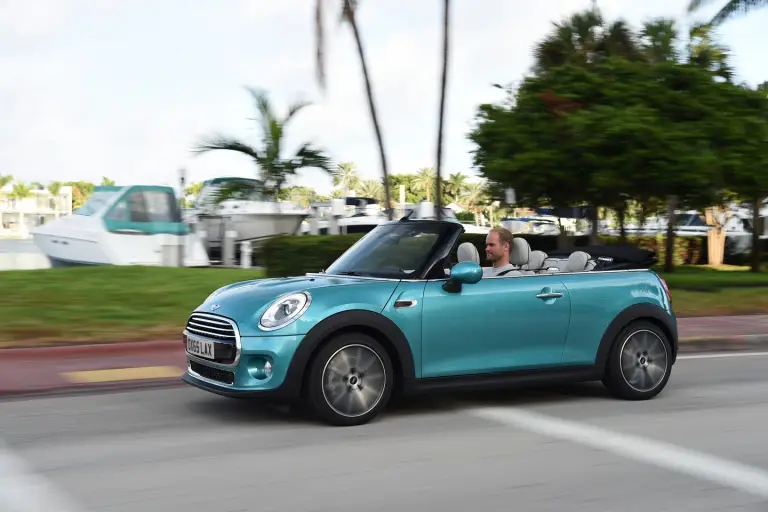 MINI Cooper Cabrio MY 2016 - 56