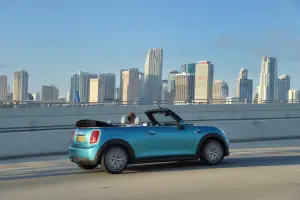 MINI Cooper Cabrio MY 2016 - 58