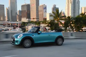 MINI Cooper Cabrio MY 2016 - 60