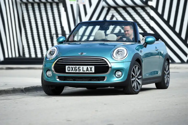 MINI Cooper Cabrio MY 2016 - 61