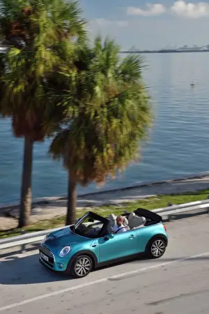 MINI Cooper Cabrio MY 2016 - 69