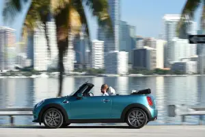 MINI Cooper Cabrio MY 2016 - 72