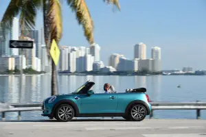 MINI Cooper Cabrio MY 2016 - 76