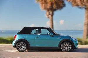 MINI Cooper Cabrio MY 2016 - 80