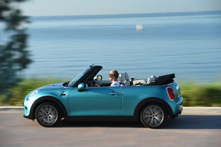 MINI Cooper Cabrio MY 2016 - 81