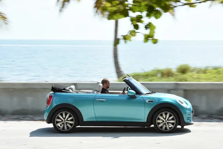 MINI Cooper Cabrio MY 2016 - 89