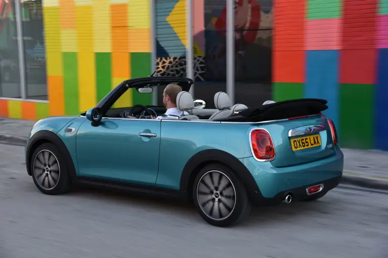 MINI Cooper Cabrio MY 2016 - 97