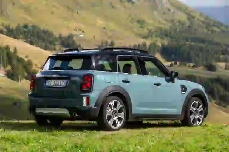 MINI Cooper Countryman 2020 - restyling e gallery - 9