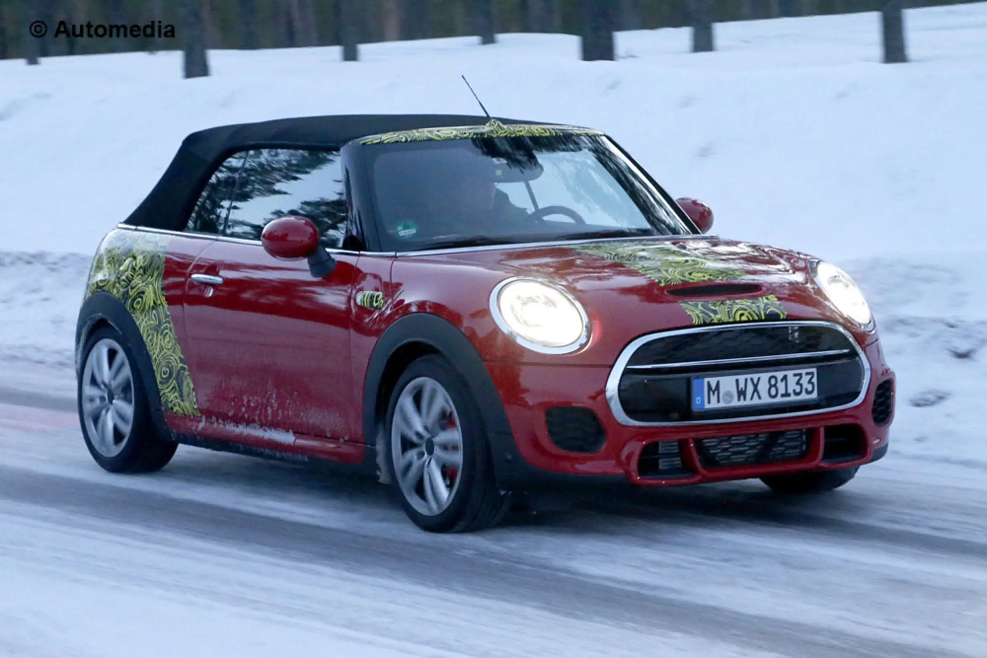 MINI Cooper JCW Cabrio - Foto spia 13-03-2015 - 2