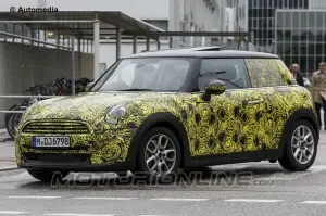 Mini Cooper MY 2014 - Foto spia 28-05-2013 - 2