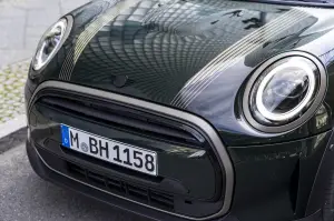 Mini Cooper Resolute Edition 5 porte - Foto - 61