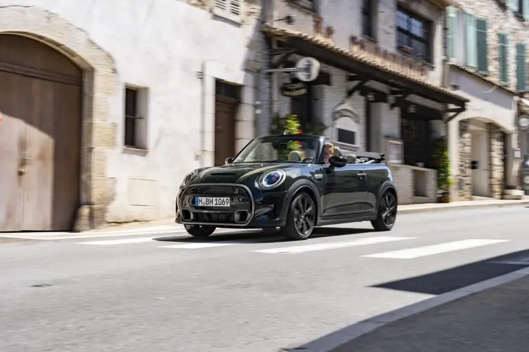 Mini Cooper S Cabrio Resolute Edition - Foto - 40