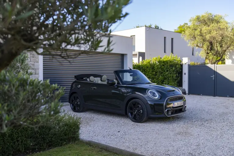 Mini Cooper S Cabrio Resolute Edition - Foto - 28