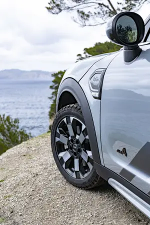 Mini Cooper S Countryman ALL4 accessori outdoor - Foto