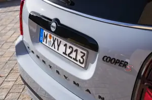 Mini Cooper S Countryman ALL4 Untamed Edition - Foto