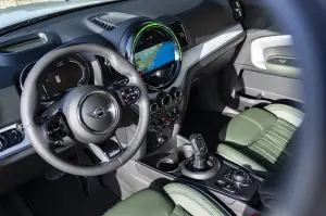 Mini Cooper S Countryman ALL4 Untamed Edition - Foto