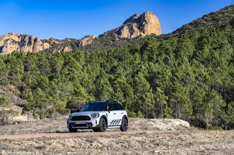 Mini Cooper S Countryman ALL4 Untamed Edition - Foto - 19