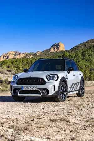 Mini Cooper S Countryman ALL4 Untamed Edition - Foto