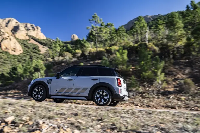 Mini Cooper S Countryman ALL4 Untamed Edition - Foto - 38