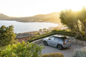 Mini Cooper S Countryman ALL4 Untamed Edition - Foto