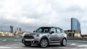 MINI Cooper S E Countryman ALL4 2017 - 13