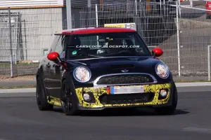 MINI Cooper S JCW GP foto spia marzo 2012