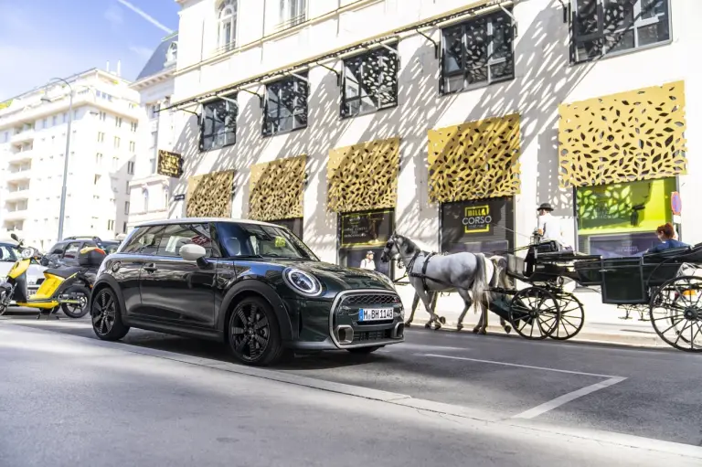 Mini Cooper S Resolute Edition 3 porte - Foto - 56