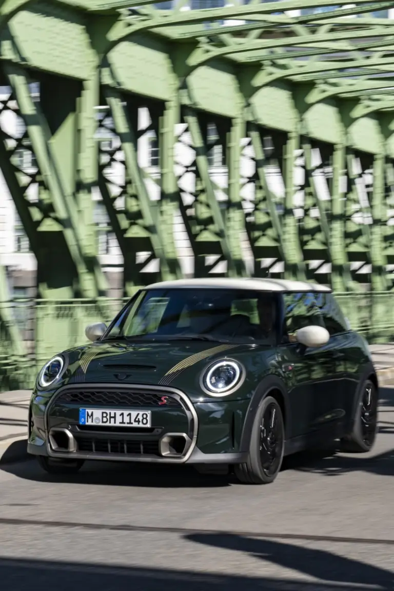 Mini Cooper S Resolute Edition 3 porte - Foto - 39