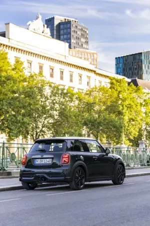 Mini Cooper S Resolute Edition 3 porte - Foto - 28