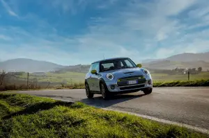 Mini Cooper SE 2020 - Foto Ufficiali - 1