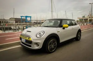 Mini Cooper SE 2020 - Foto Ufficiali - 109