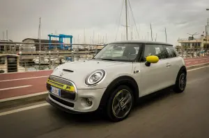 Mini Cooper SE 2020 - Foto Ufficiali - 110