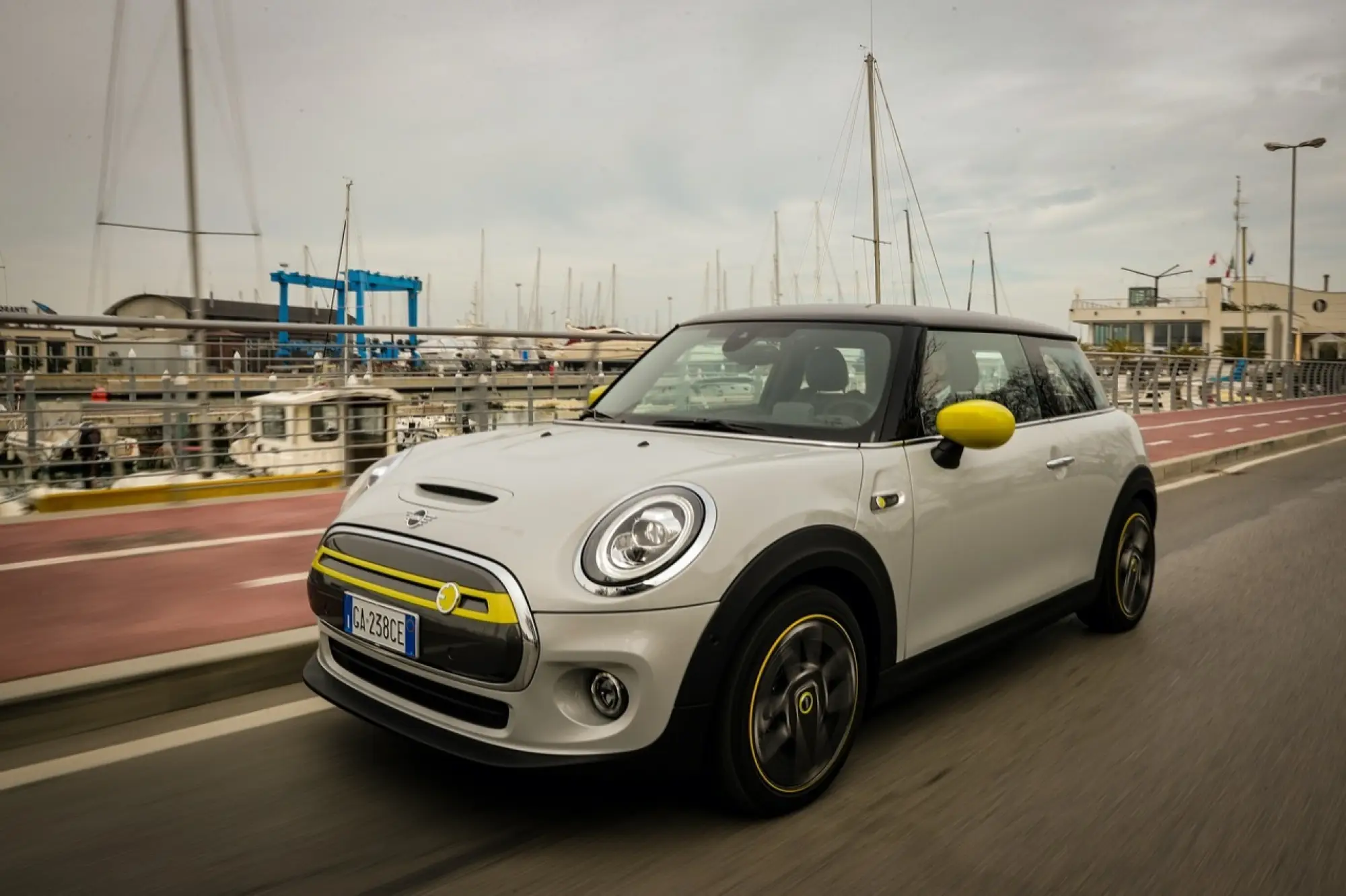 Mini Cooper SE 2020 - Foto Ufficiali - 112