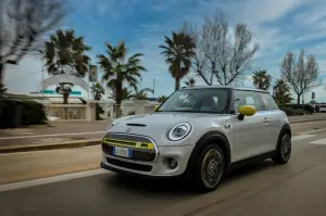 Mini Cooper SE 2020 - Foto Ufficiali - 11