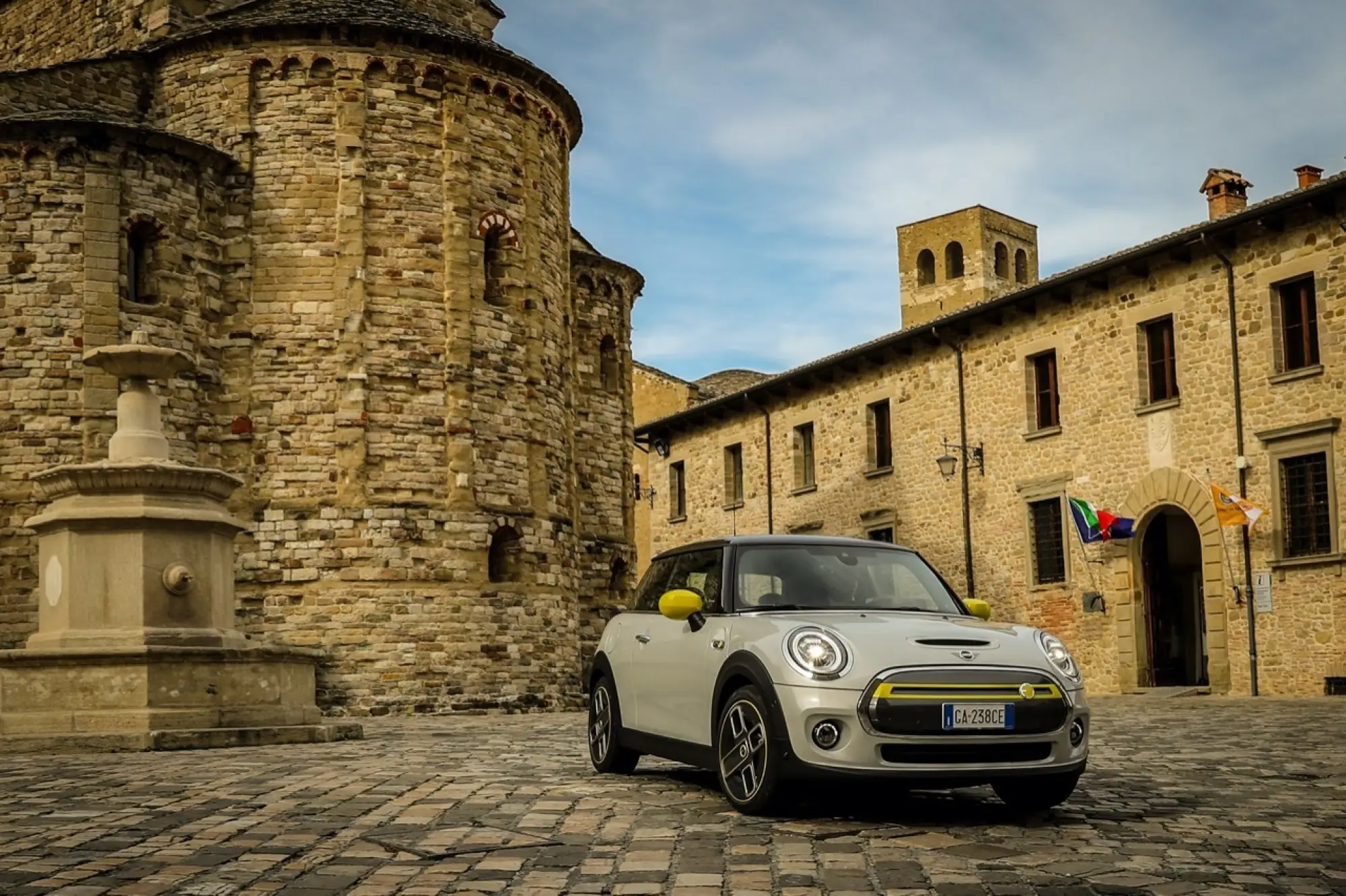 Mini Cooper SE 2020 - Foto Ufficiali - 131