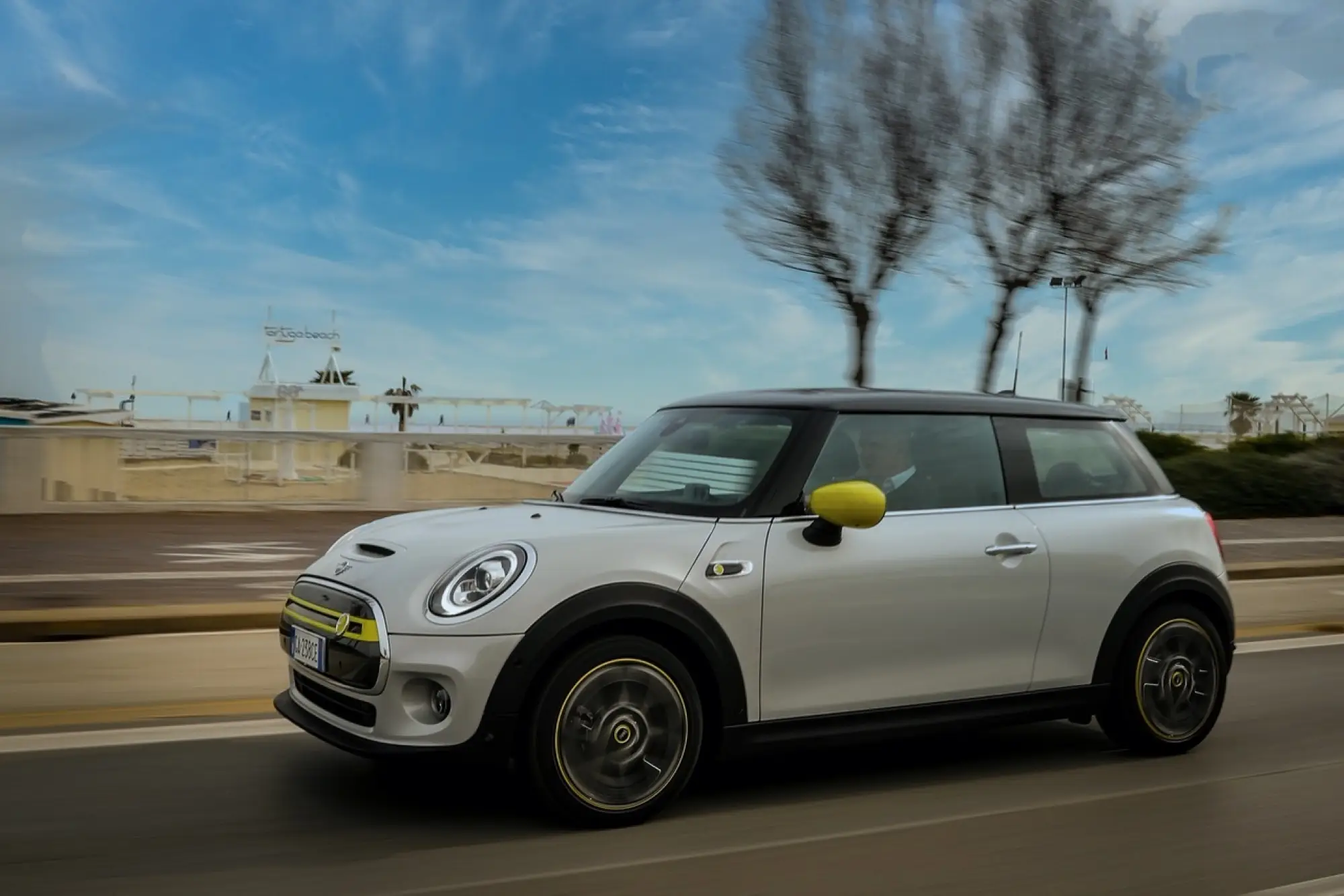 Mini Cooper SE 2020 - Foto Ufficiali - 13