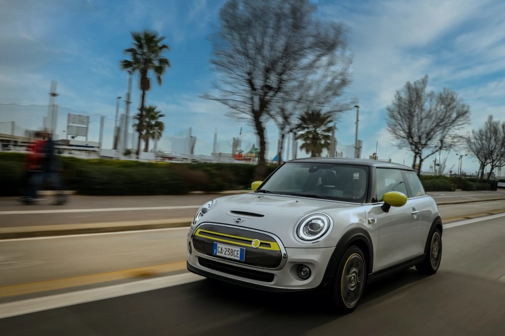 Mini Cooper SE 2020 - Foto Ufficiali - 15