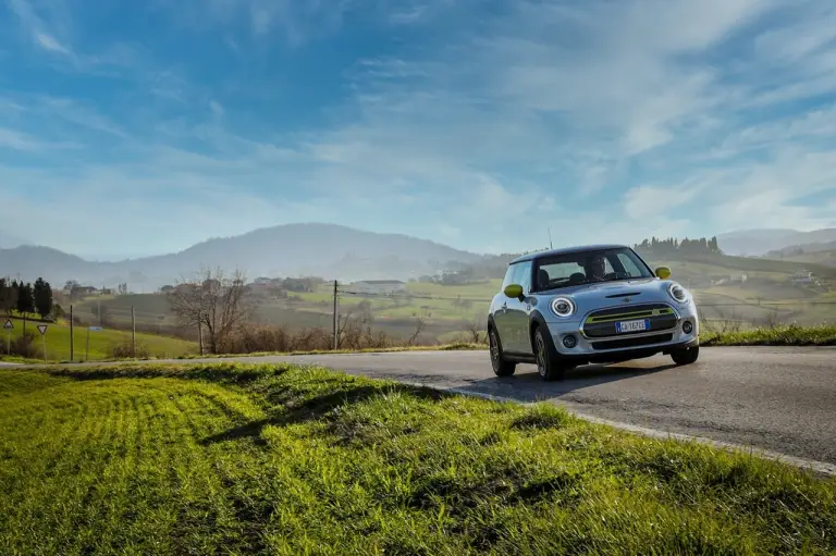 Mini Cooper SE 2020 - Foto Ufficiali - 44