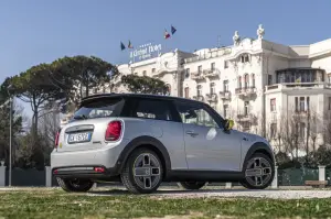 Mini Cooper SE 2020 - Foto Ufficiali - 45