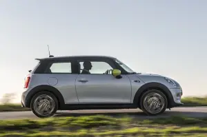 Mini Cooper SE 2020 - Foto Ufficiali - 55