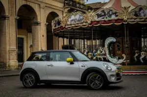 Mini Cooper SE 2020 - Foto Ufficiali - 90