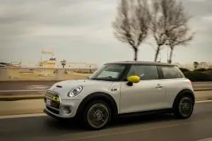 Mini Cooper SE 2020 - Foto Ufficiali - 96