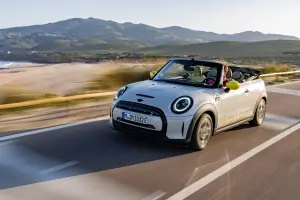 Mini Cooper SE Convertible