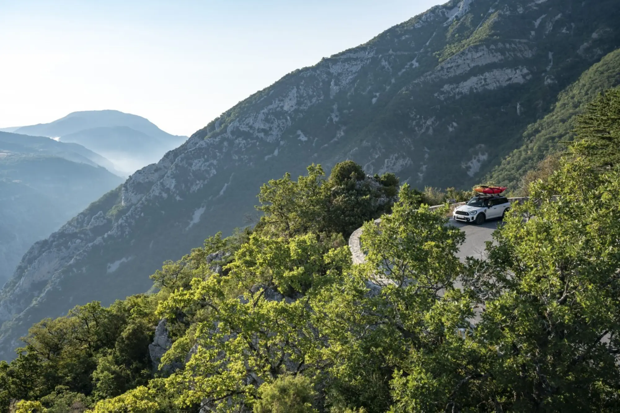 MINI Cooper SE Countryman ALL4 - Francia - 13