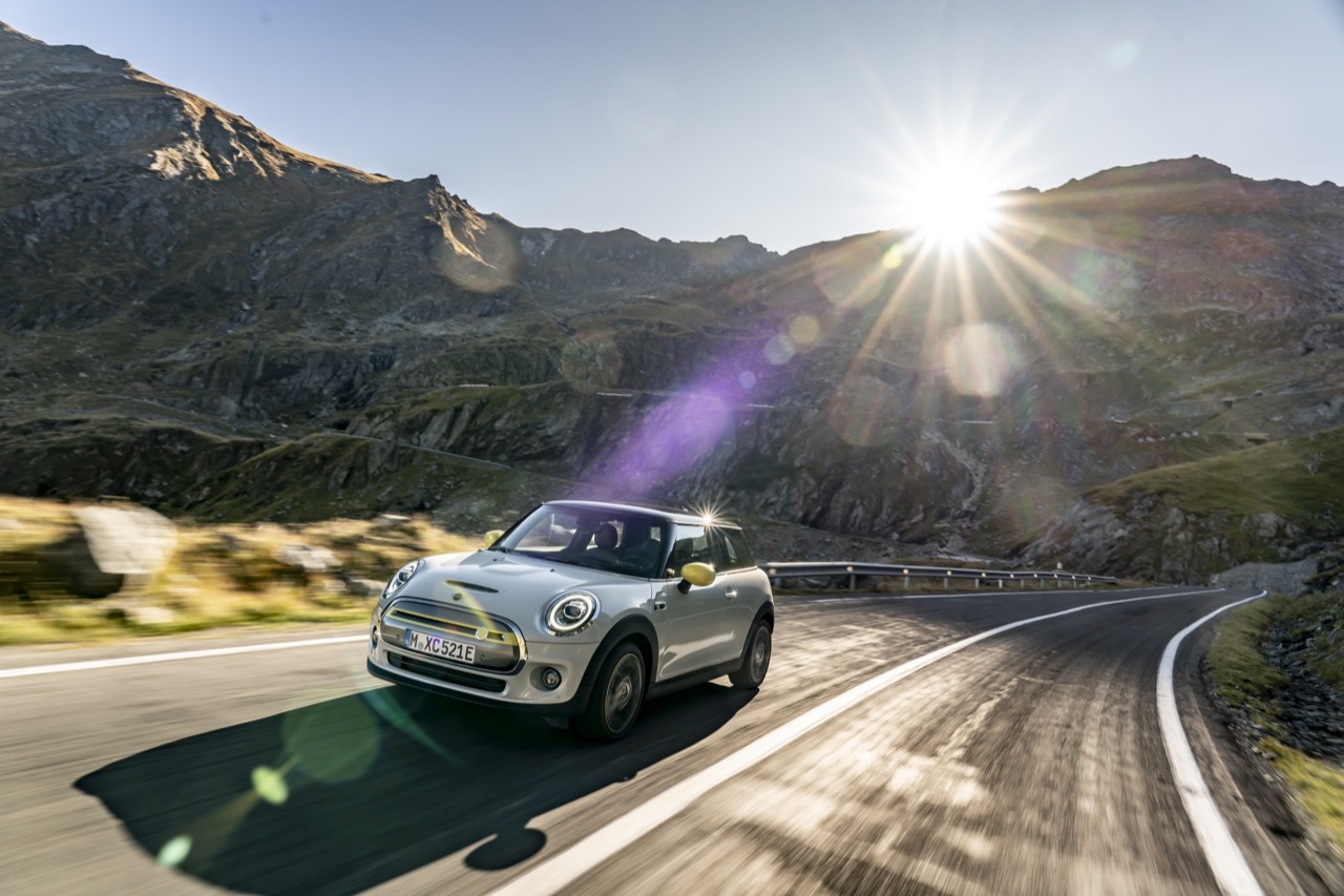 Mini Cooper SE Elettrica - Foto Ufficiali Aprile 2020