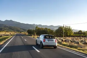 Mini Cooper SE - Transfagarasan Road