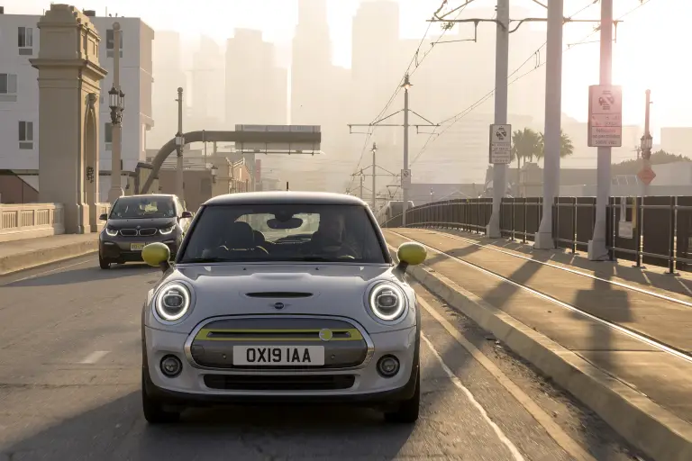 Mini Cooper SE - 18