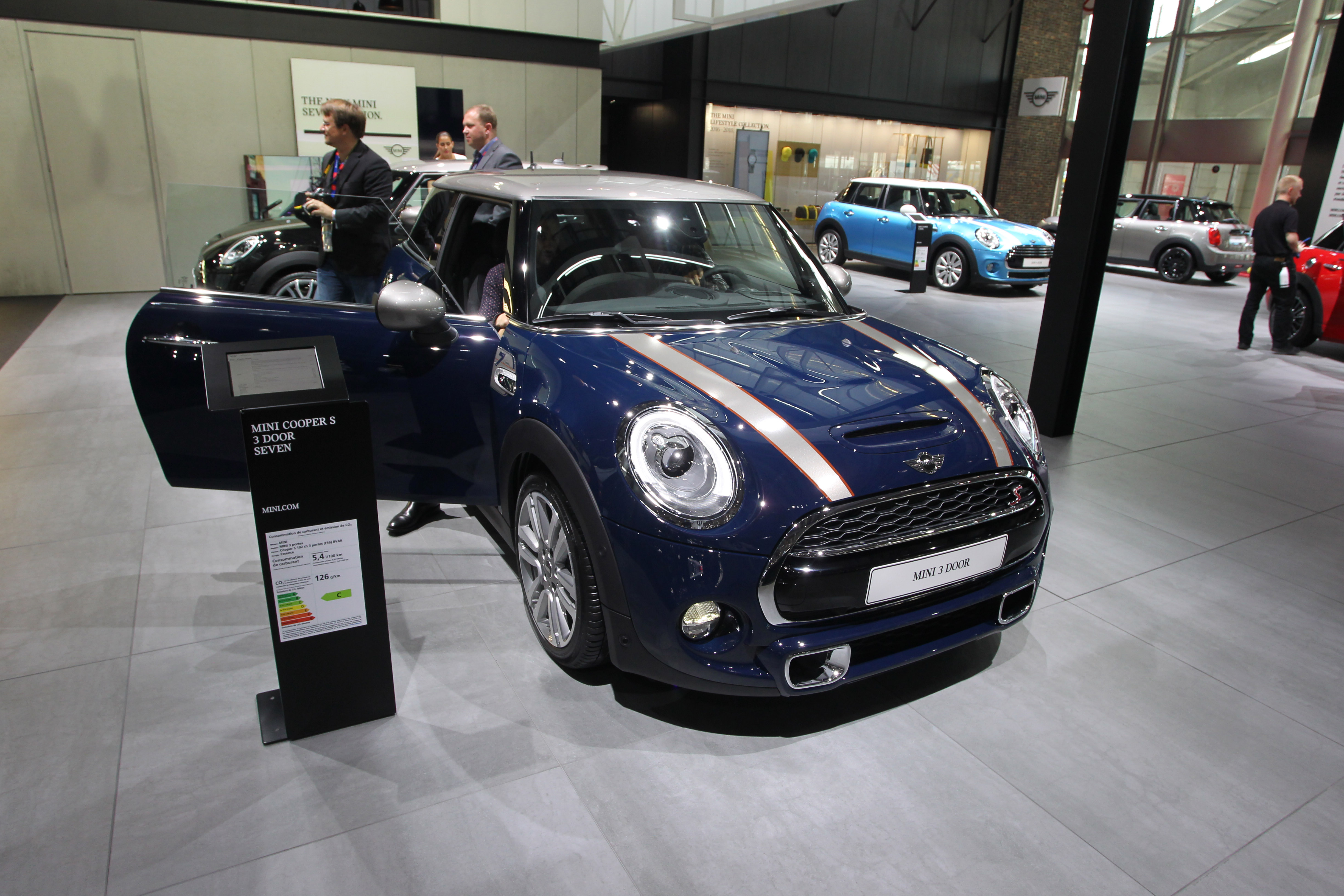 MINI Cooper Seven - Salone di Parigi 2016