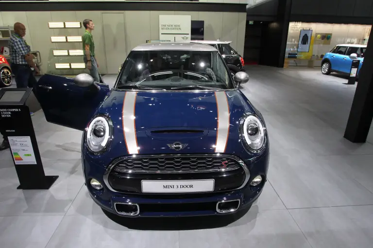 MINI Cooper Seven - Salone di Parigi 2016 - 2